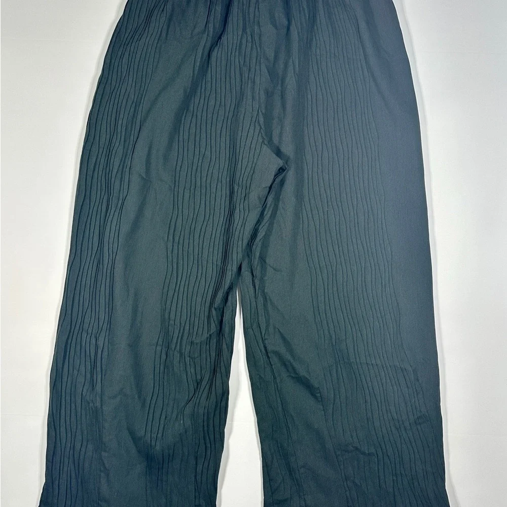 Woman’s Blanque Textured Wide Leg Pants Size 1​​ - Picture 7 of 8